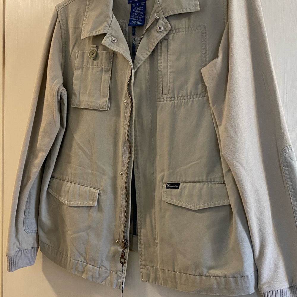 FACCONABLE Khaki Zip Jacket
